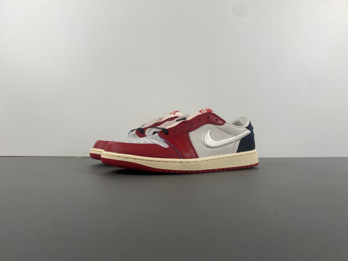 trophy room x air jordan 1 low og “home” hv6157-100