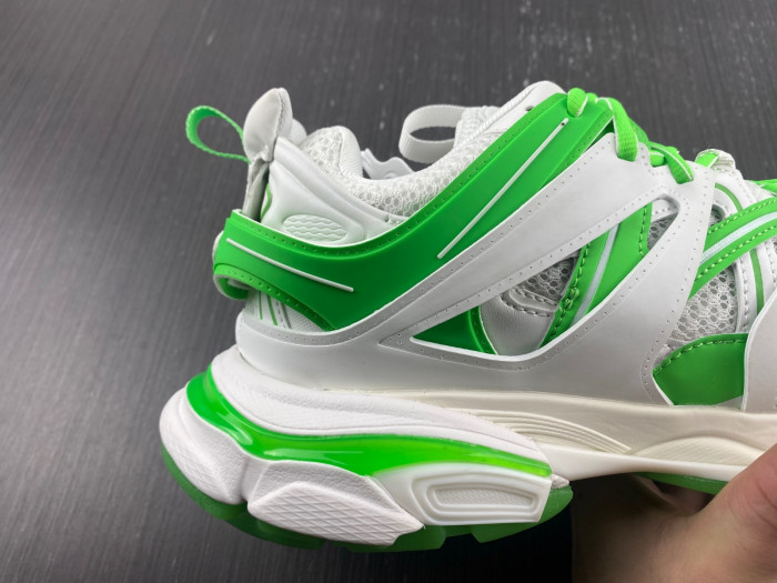 blcg track white green 542436 w3nu2 9035