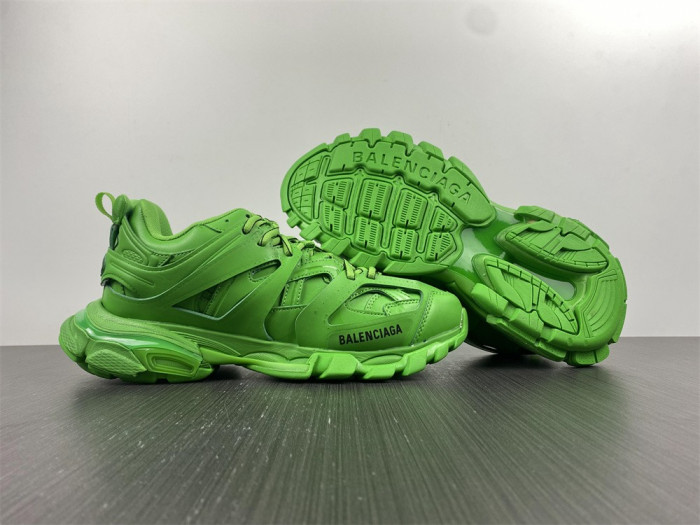blcg track trainer green 542023 w3gb1 8463