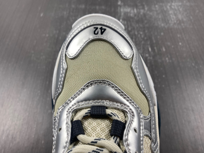 Ba*len*cia*ga triple s sneaker 524039 w2fs2 8106