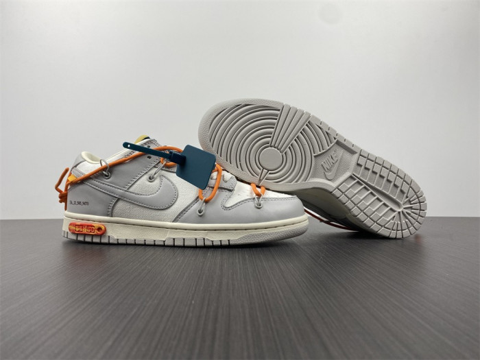 nike dunk low lot 44 dm1602-104