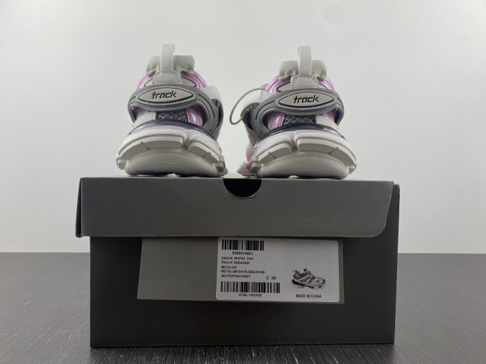 blcg track sneaker 542436 w2f59 9041