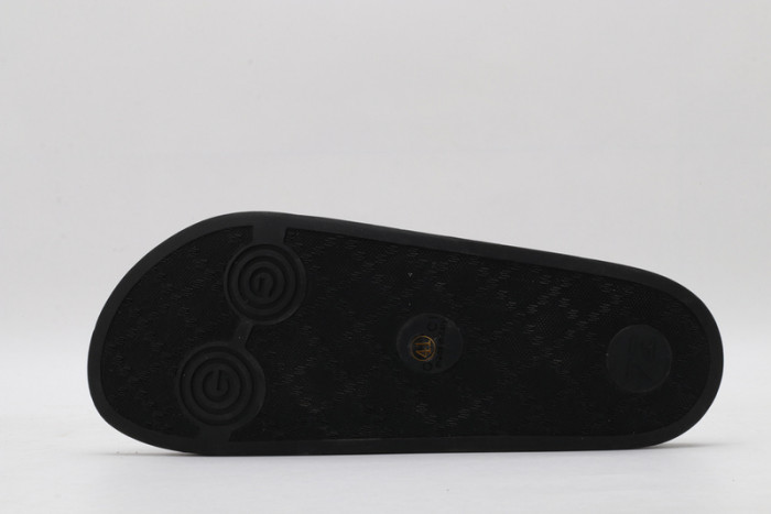 gucc slide
