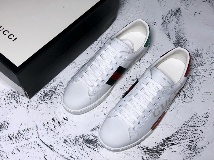 gucc ace embroidered low-top sneaker white with logo