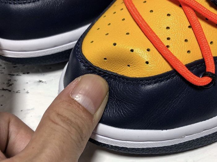 nike dunk low ow michigan ct0856-700