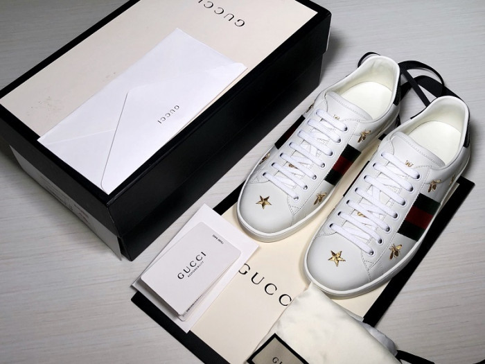 gucc ace embroidered low-top sneaker