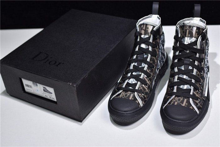d10r b23 homme kaws high top sneaker