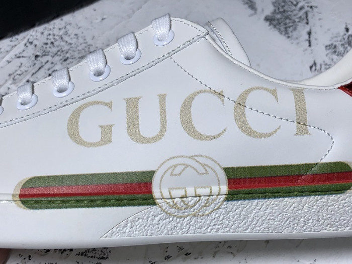 gucc ace embroidered low-top sneaker white with logo