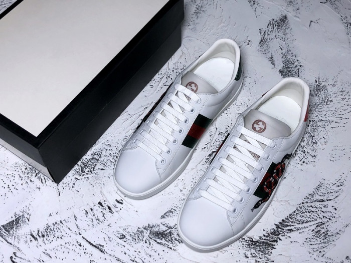 gucc ace embroidered low-top sneaker white with snake