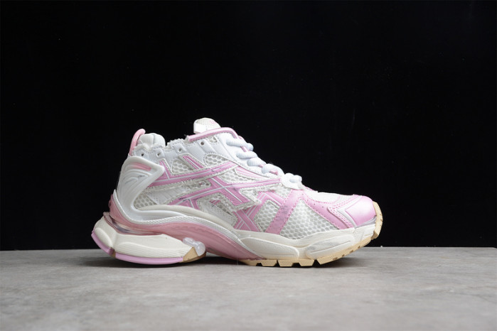 blcg runner 677402-w2rb3-9059