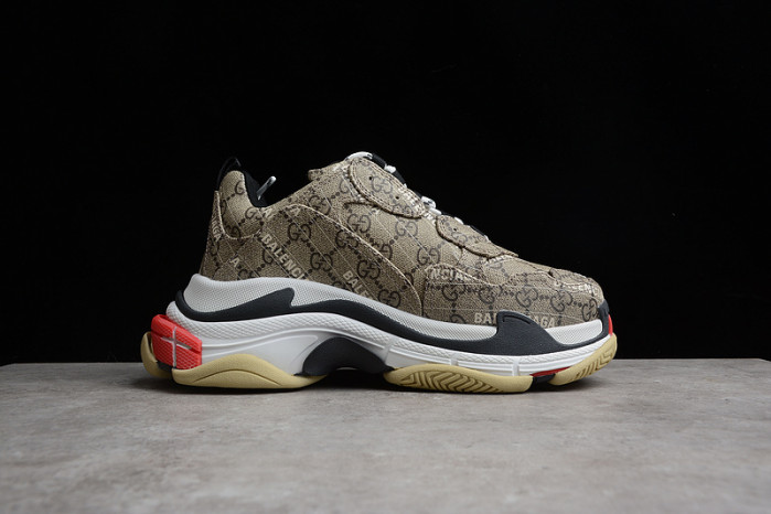 gucc x Ba*len*cia*ga triple s sneaker 681066 ulz10 9795