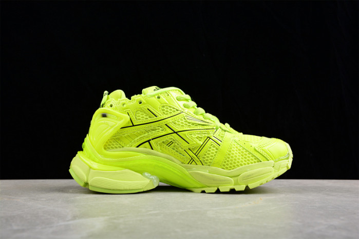 blcg runner 677402 w3rb4 7510