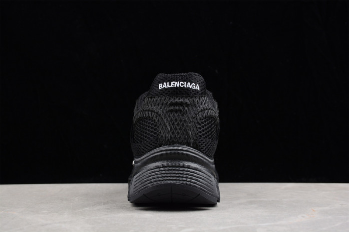 blcg phantom sneaker 679339 w2e92 1000