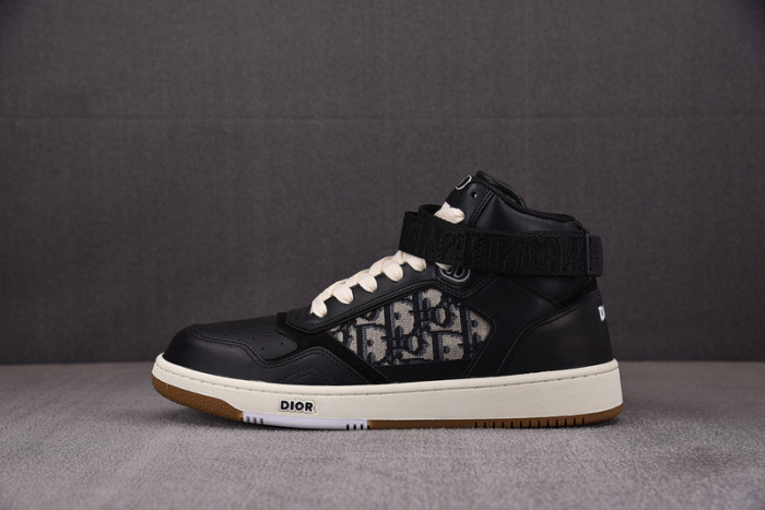 d10r b27 sneaker