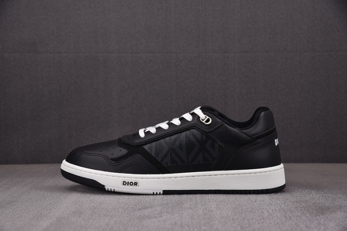 d10r b27 sneaker