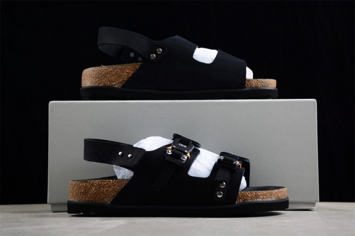 d10r slippers