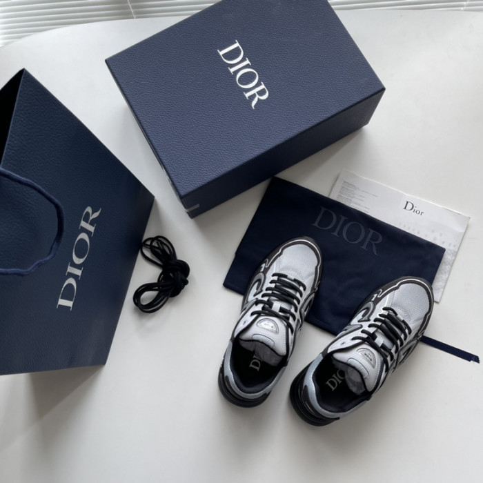 d10r b30 sneaker