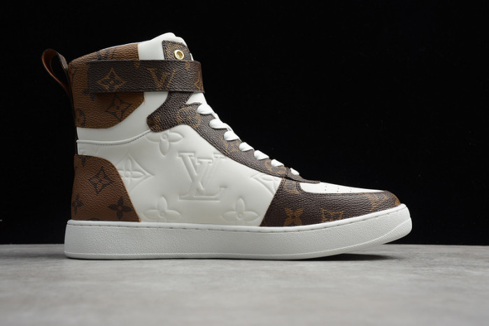 louiv stellar sneaker