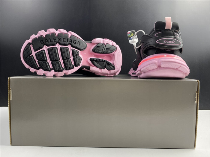 blcg track trainer pink and black 542023 w3ac1 1050 (led)