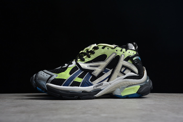 blcg runner 677402 w1rc6 0203