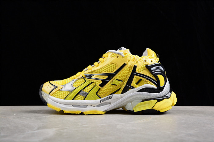 blcg runner 677402 w2rd3 0510