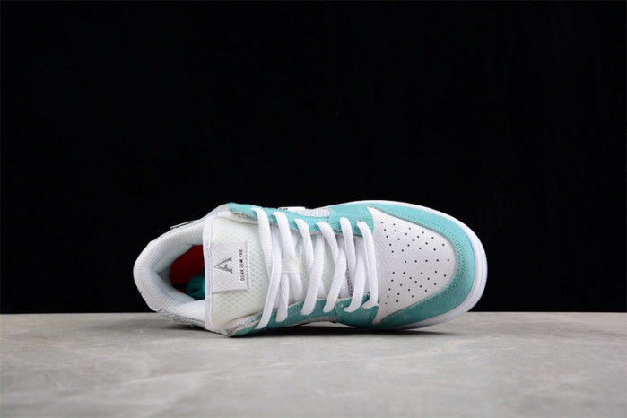 april skateboards x nike sb dunk low fd2562-400