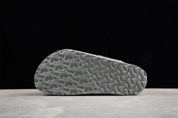 d10r slippers