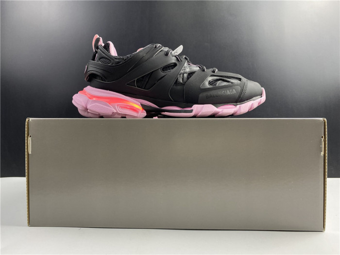 blcg track trainer pink and black 542023 w3ac1 1050 (led)