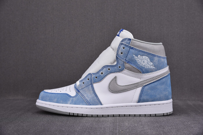 air jordan 1 retro high og hyper royal 555088-402