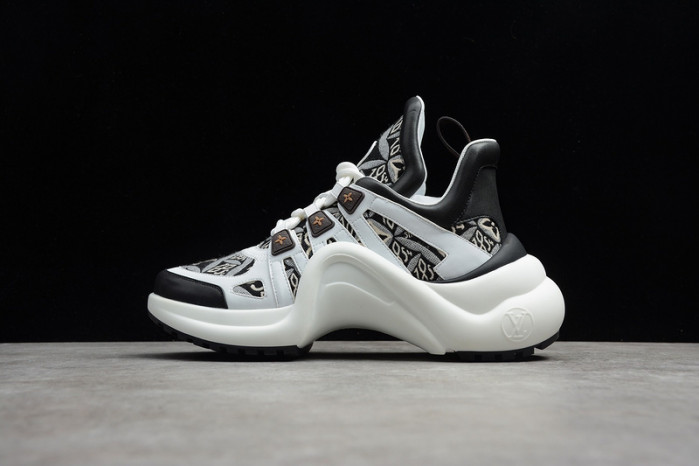 louiv archlight sneaker