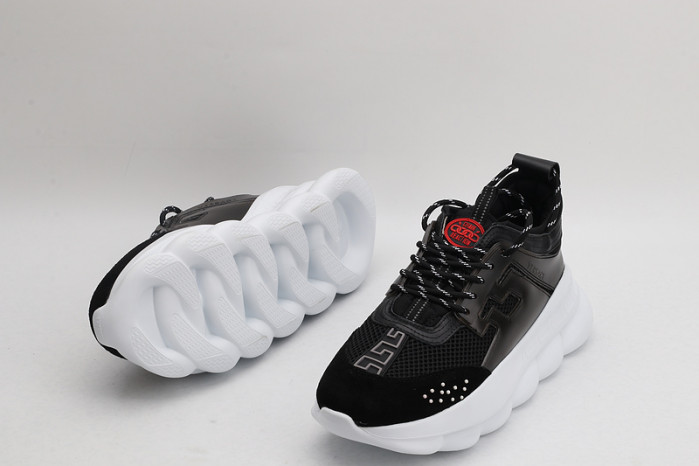 vers sneakers