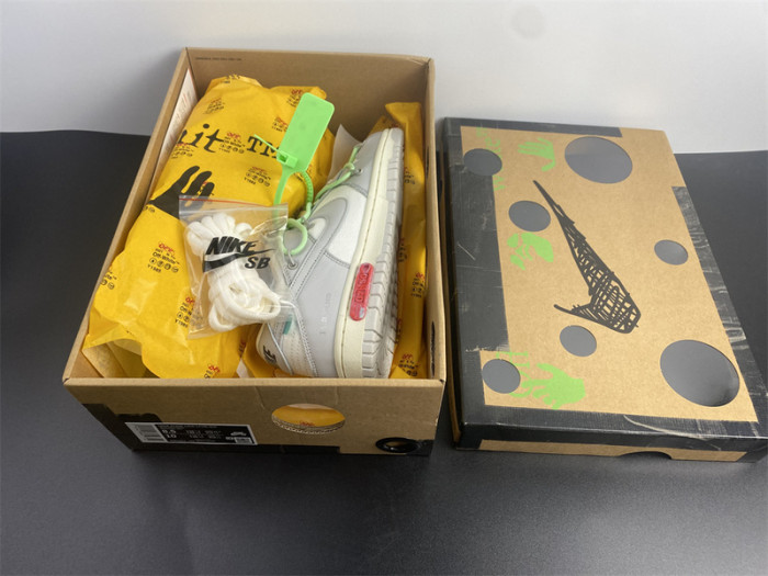 nike dunk low lot 7 dm1602-108
