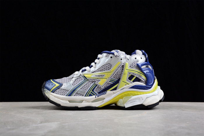 blcg runner 677402 w3rb5 9174