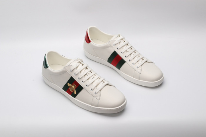 gucc ace embroidered low-top sneaker white with bee