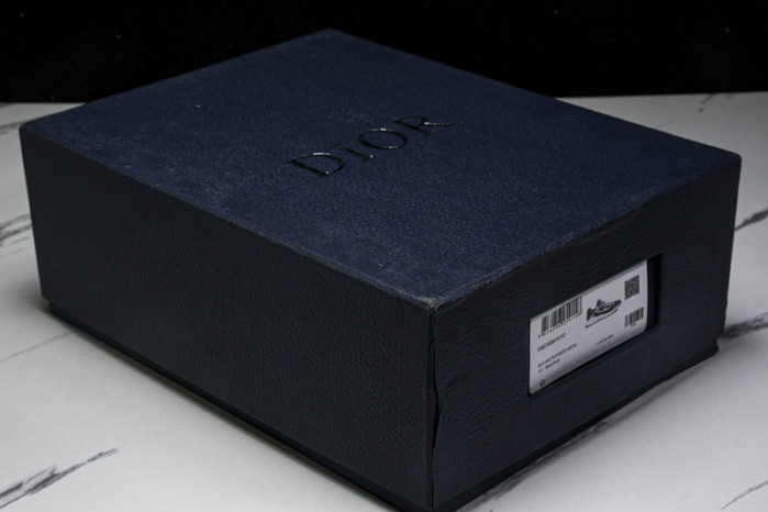 d10r b30 sneaker