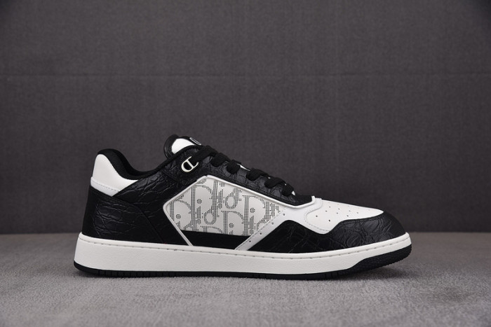 d10r b27 sneaker