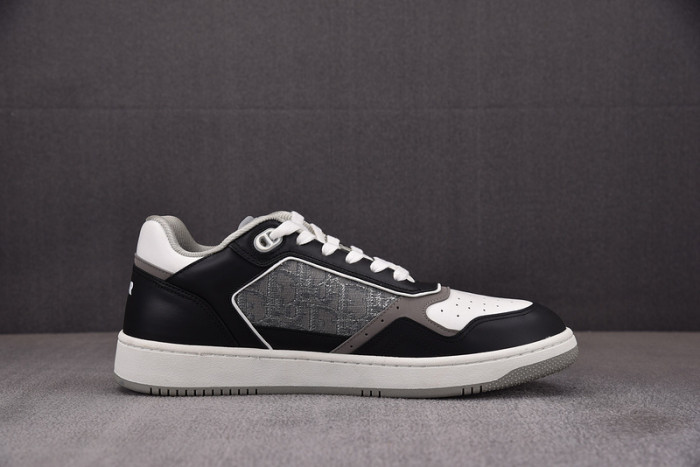 d10r b27 sneaker