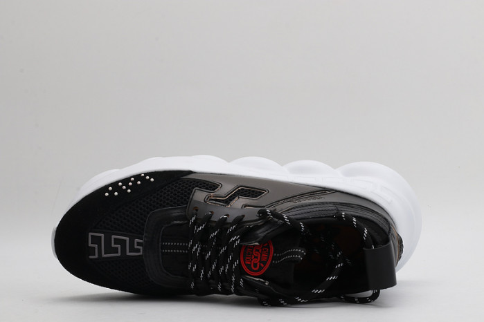 vers sneakers