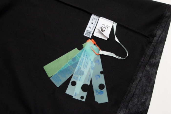off-white t-shirt w41
