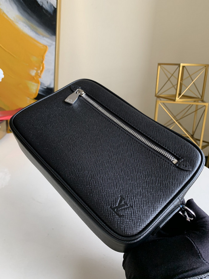 louiv bag 24*16*6cm