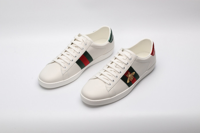 gucc ace embroidered low-top sneaker white with bee