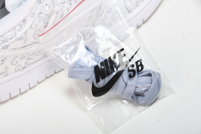 nike dunk low wmns white paisley dj9955-100