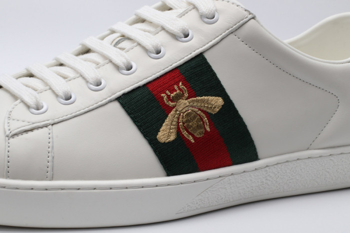 gucc ace embroidered low-top sneaker white with bee
