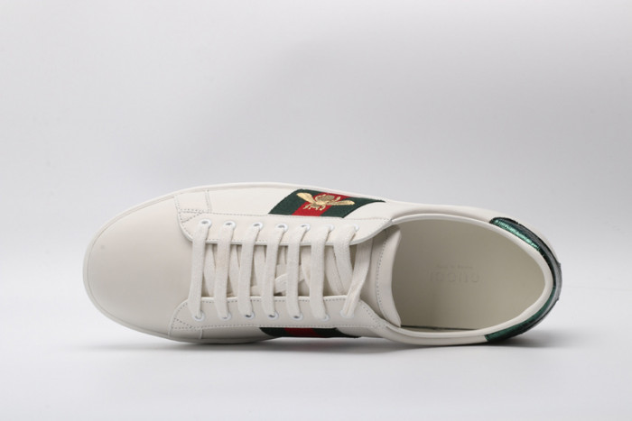 gucc ace embroidered low-top sneaker white with bee