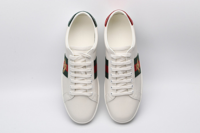 gucc ace embroidered low-top sneaker white with bee