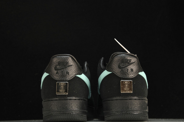 T*f*ny & co. x nike air force 1 low dz1382-001