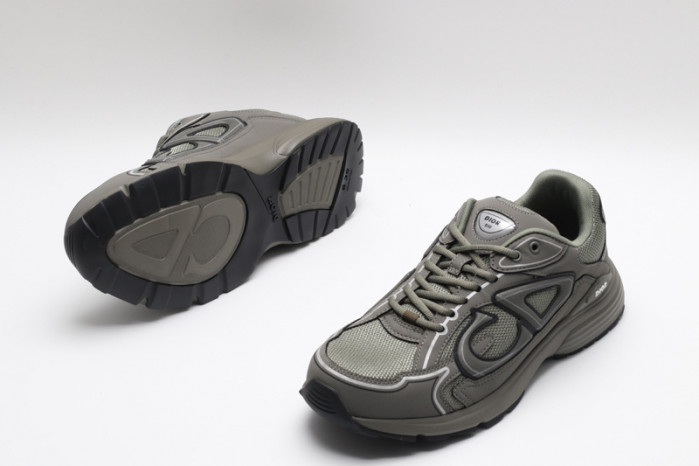 d10r b30 sneaker