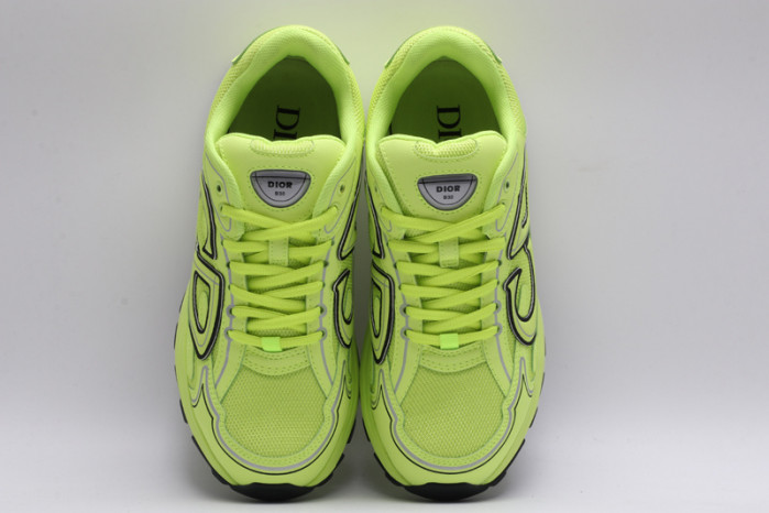 d10r b30 sneaker