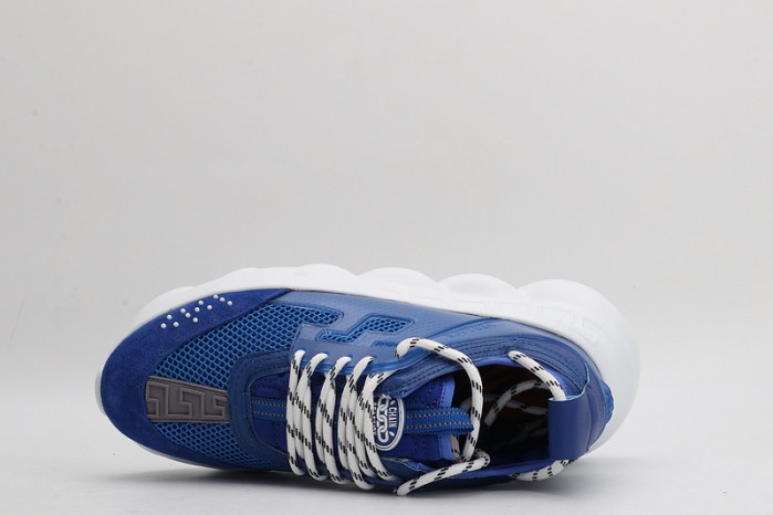 vers sneakers