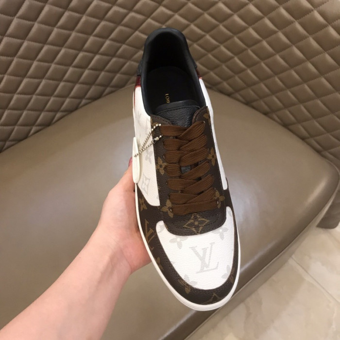 louiv beverly hills sneaker